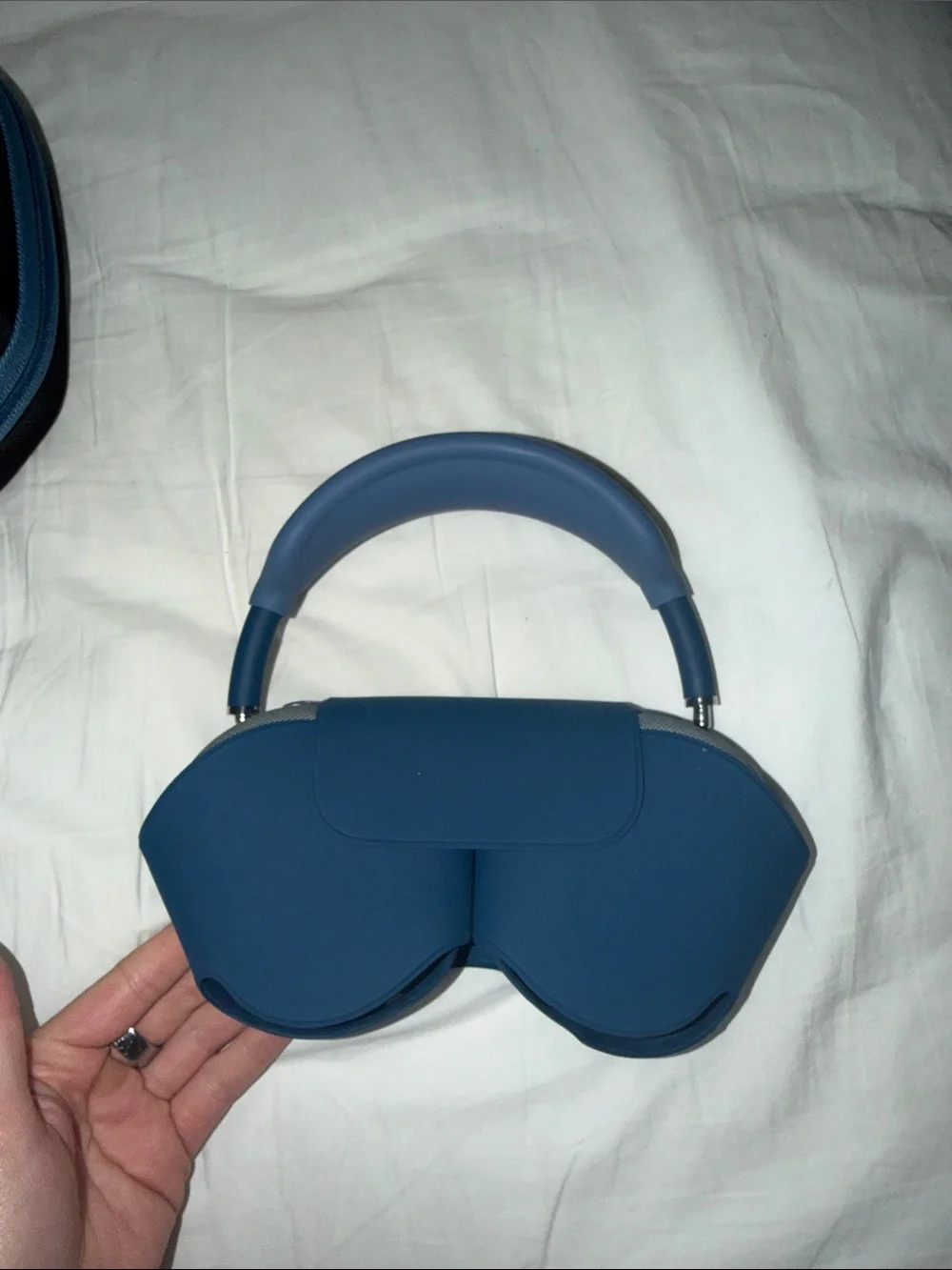 Apple AirPod Max- Blue